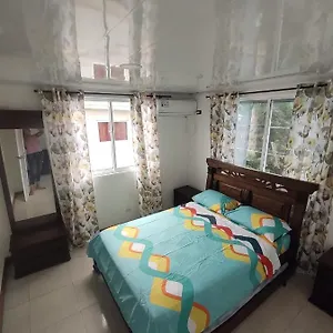 Familiares The Upper 202 Apartamento